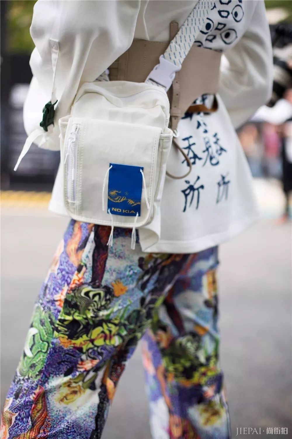 中日韩三地街拍，哪个更辣眼？