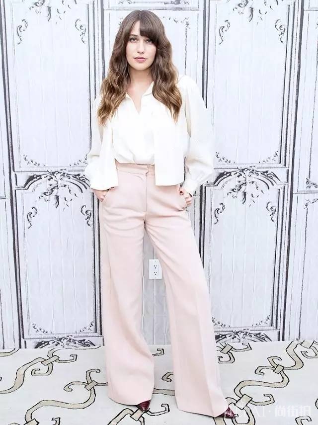 平胸妹纸看过来! 这样穿可美啦