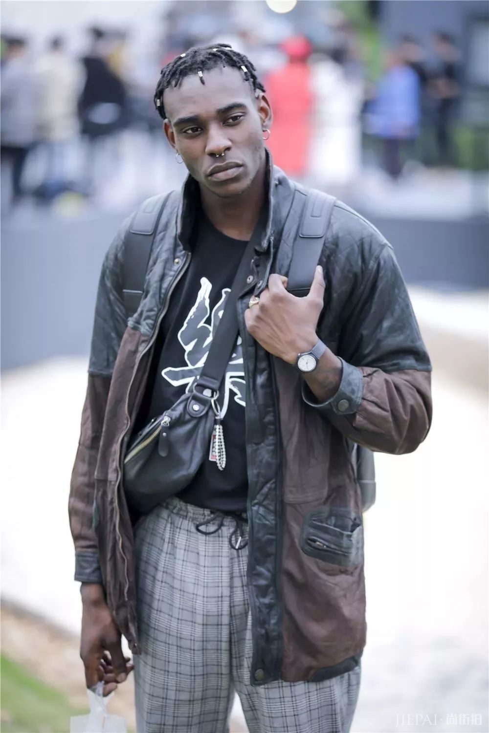 中日韩三地街拍，哪个更辣眼？