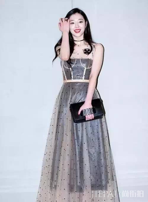 纱裙搭配这三双鞋子，你就是小仙女本仙了