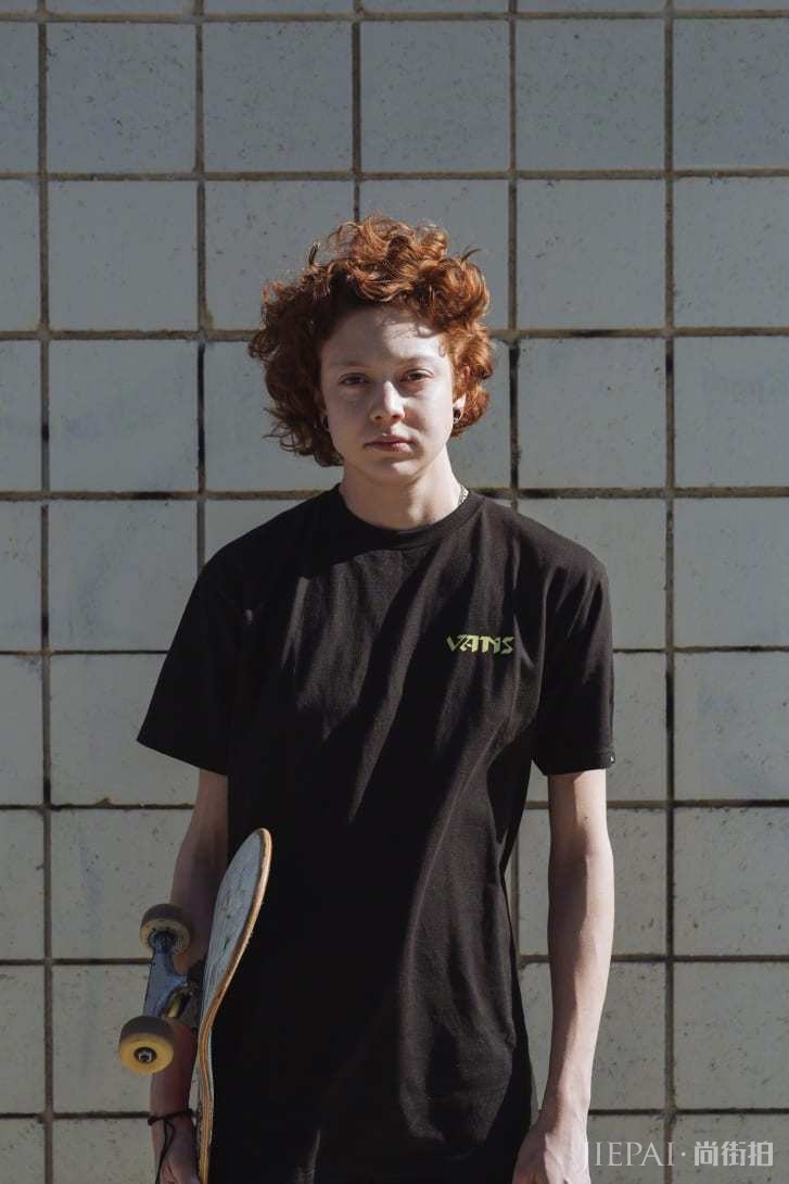 23岁顶级超模,从“她”变成“他”!宁可失业也要做自己