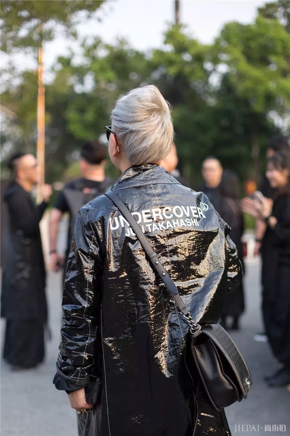 中日韩三地街拍，哪个更辣眼？