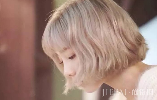 瓜子脸大额头适合什么发型 明媚温柔一次搞定