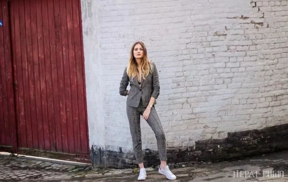 开春能穿的鞋子这么多,最穿不腻的还是小白鞋