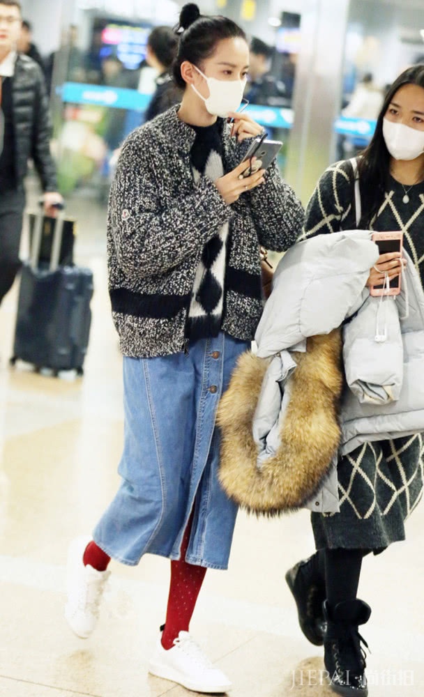 2019开春毛衣打头阵，让你穿上美得无与伦比