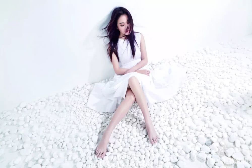 39岁的叶璇把人生过得有多精彩？看她的搭配就知道了