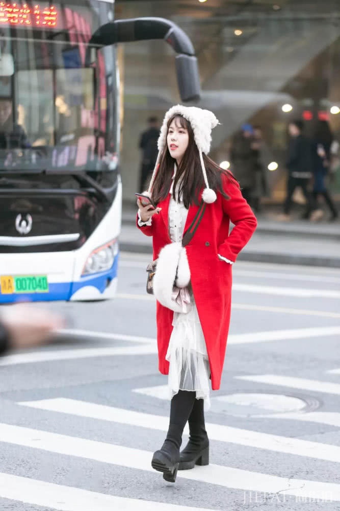 回头率200初春外套穿法！这样穿早点找到男朋友