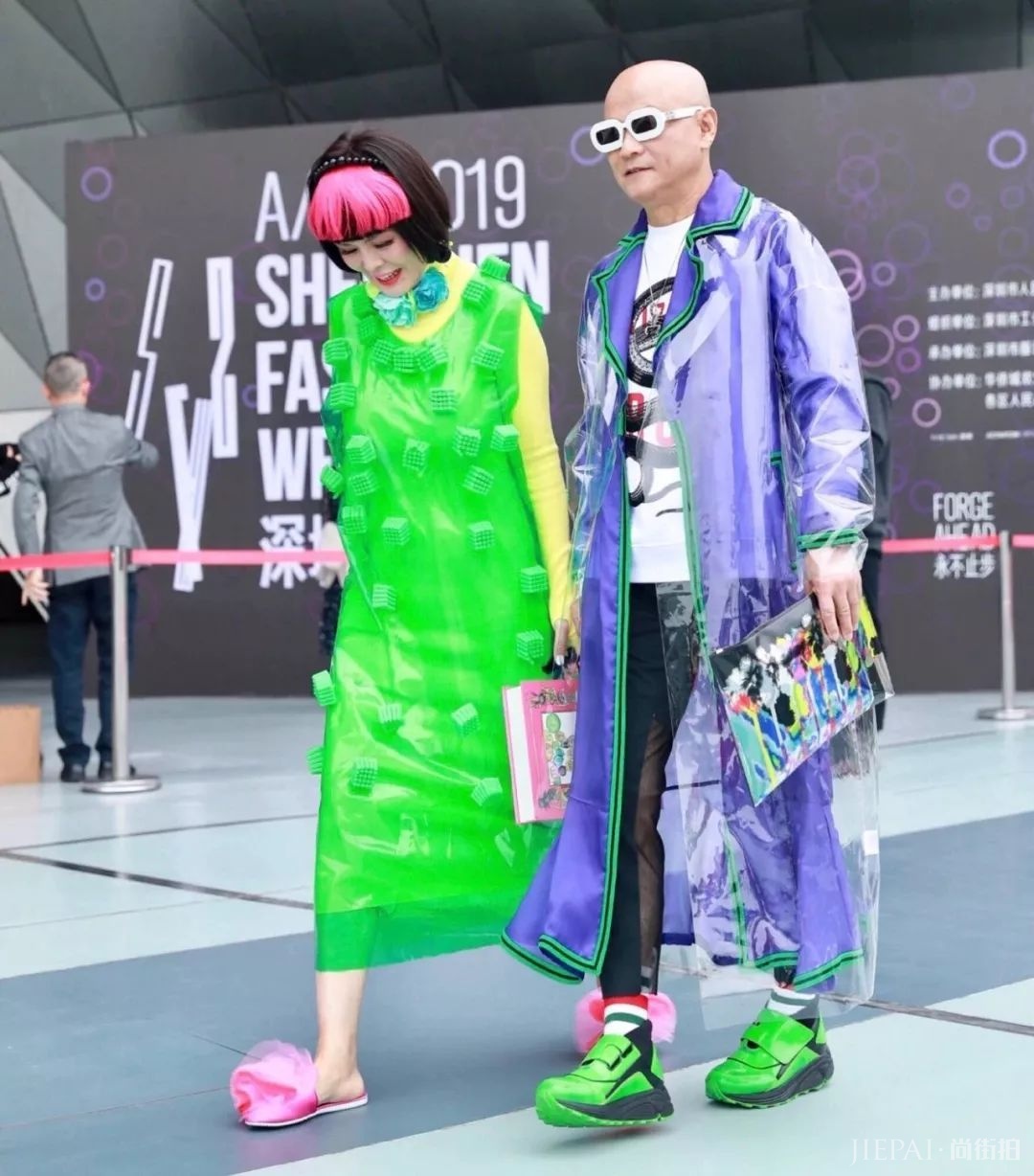 中日韩三地街拍，哪个更辣眼？