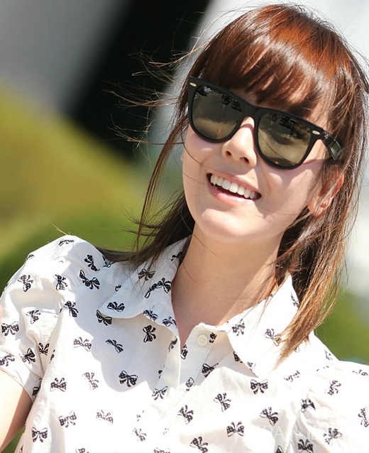 戴眼镜的女生适合什么刘海 戴眼镜才不是可爱的绊脚石