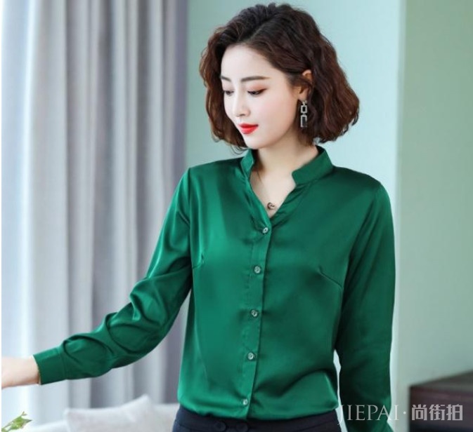 微胖女生穿搭技巧,清新又好看,吸睛还显嫩