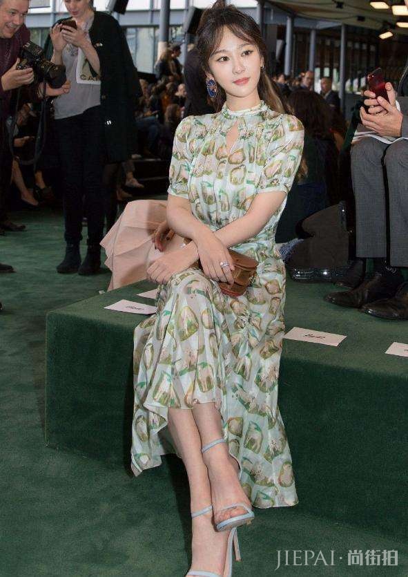 2019年流行什么裙子，看看这几条你就知道了