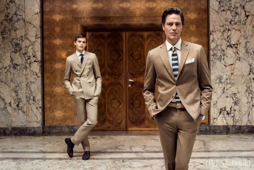 新超模二代来袭，靠关系登国际男士版Vogue封面