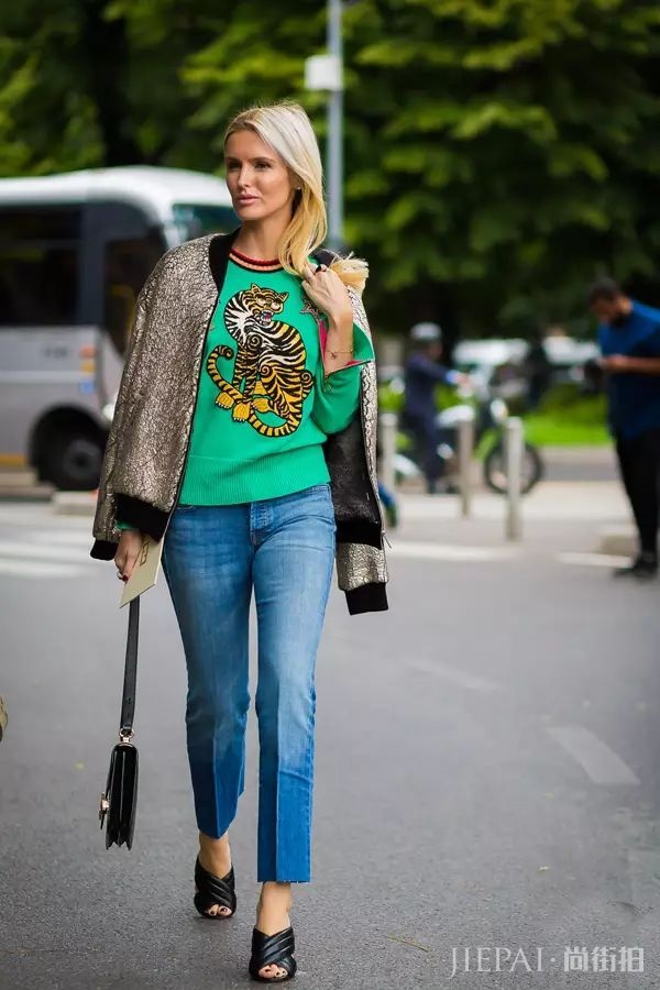 一本草木绿穿搭手册!学会让你2019年时尚一整年