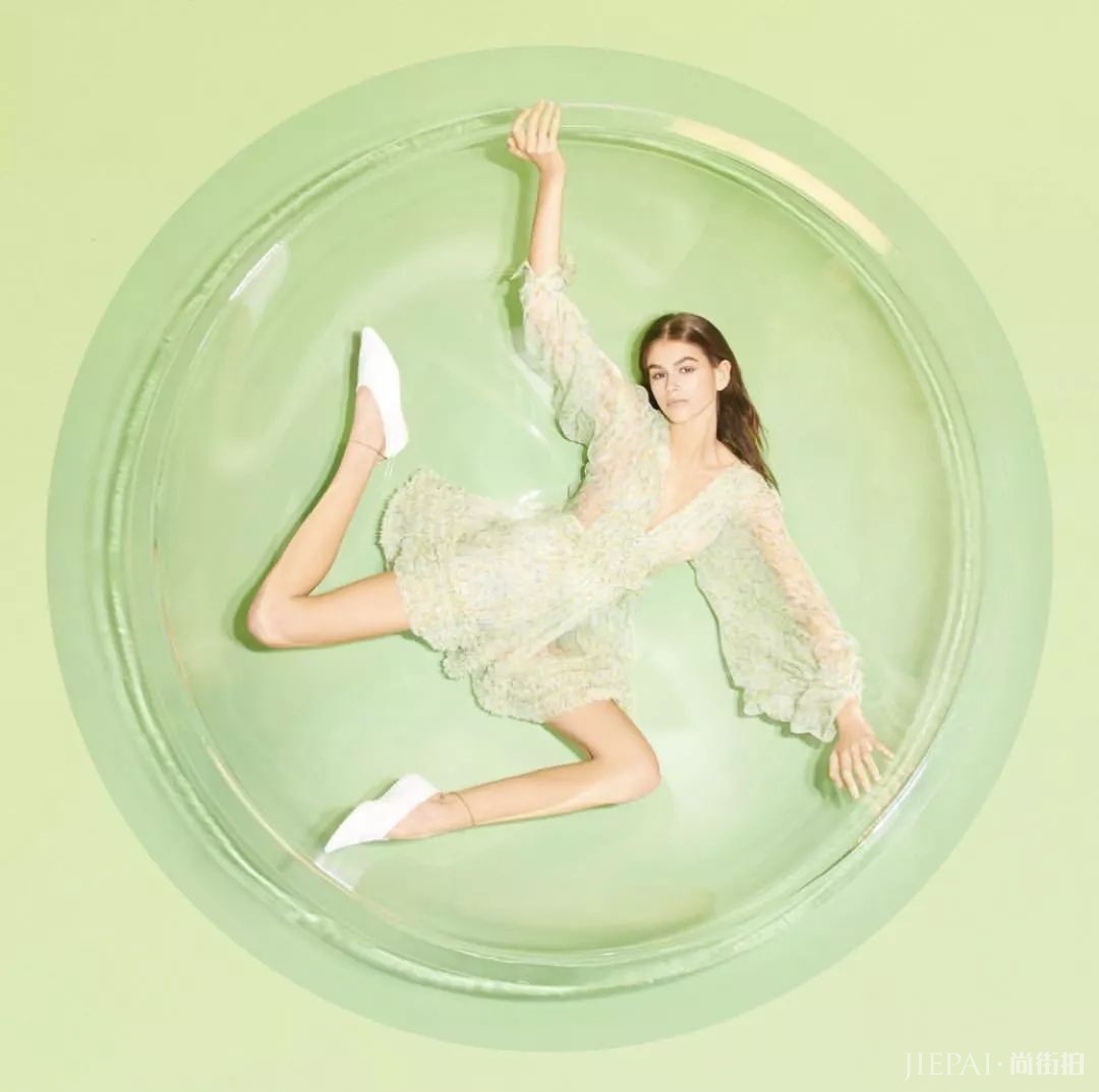 要想生活过得去,搭配中要多点绿!