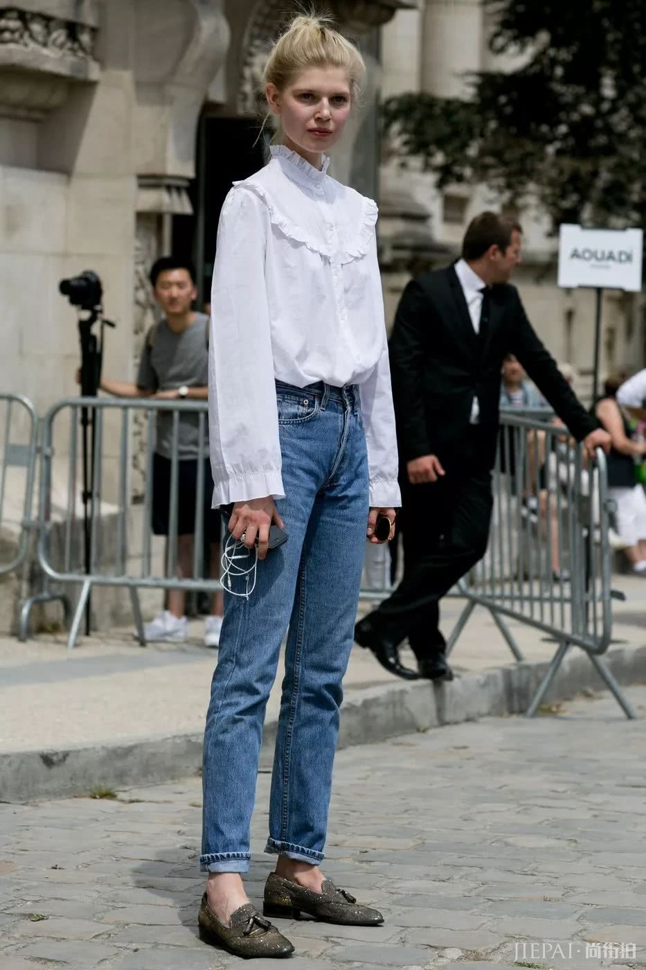 人家都用复古宫廷风美成小仙女了，你还只知道宅在家