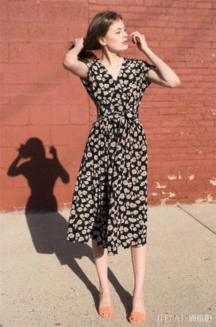 2019春季让靓丽的茶歇裙提升你的美丽，让男神也对你刮目相看