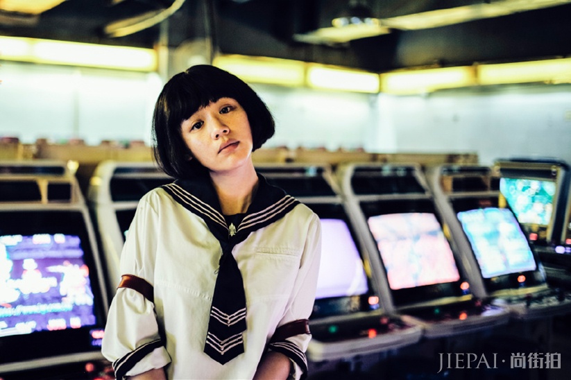 马思纯再演少女,顶蘑菇头难逃颜值挑战,素颜还是很能打