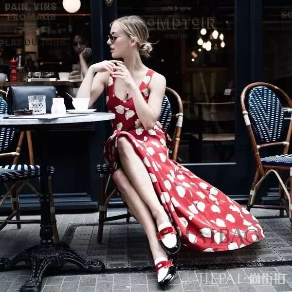 欧美街拍 看小个子姑娘这样穿显高