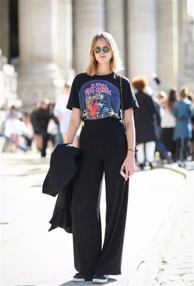 春季让黑色阔腿裤来帮你瘦身，让你无惧身材问题