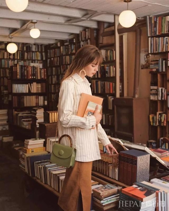 2019年穿什么？快来看看时尚博主们的配色技巧~