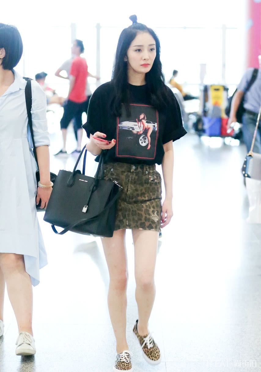 春天这样穿衣打扮最好看！杨幂和宋茜就喜欢这样穿