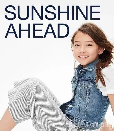 这位11岁的混血小美女，是小宋慧乔还是小Jennie？