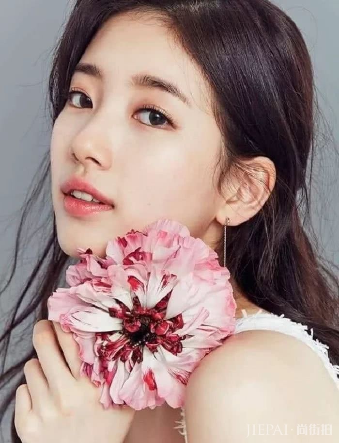 允儿和秀智的画大地色眼影如何不显脏?这点很关键