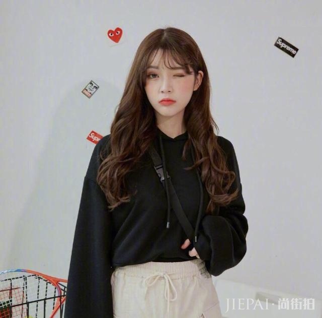 气质减龄的搭配，穿上显瘦显高，非常少女