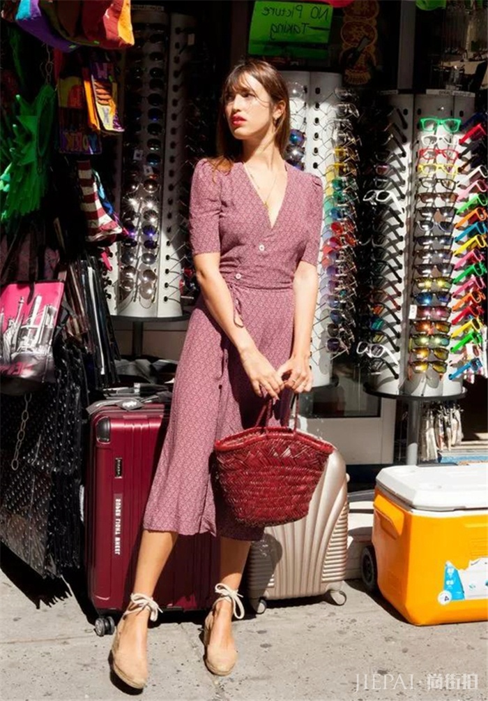 2019春季让靓丽的茶歇裙提升你的美丽，让男神也对你刮目相看