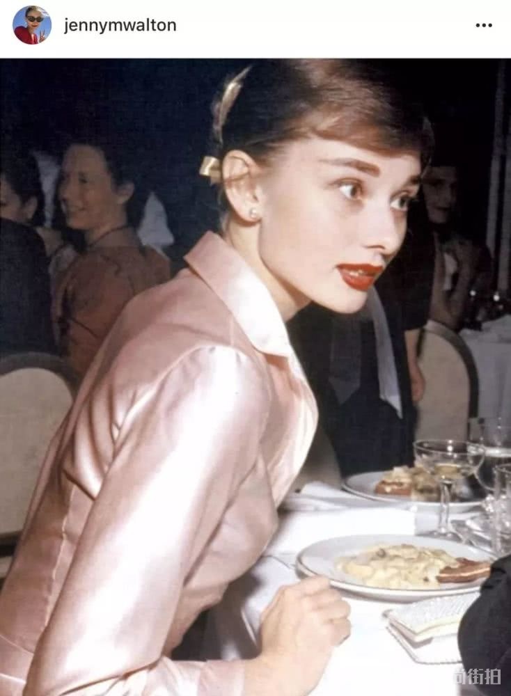 这位时尚博主用衣品把摄影师撩成男友,这也太秀了吧