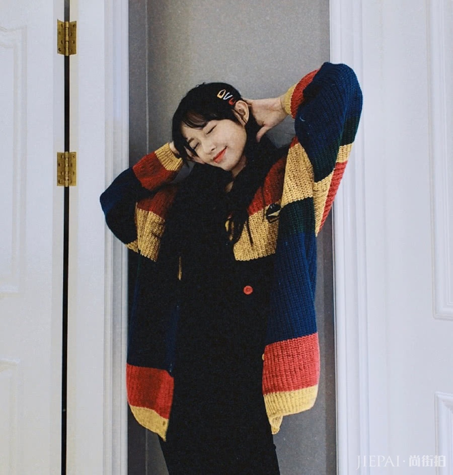 程潇美照精致又甜美，颜值高怎样都美