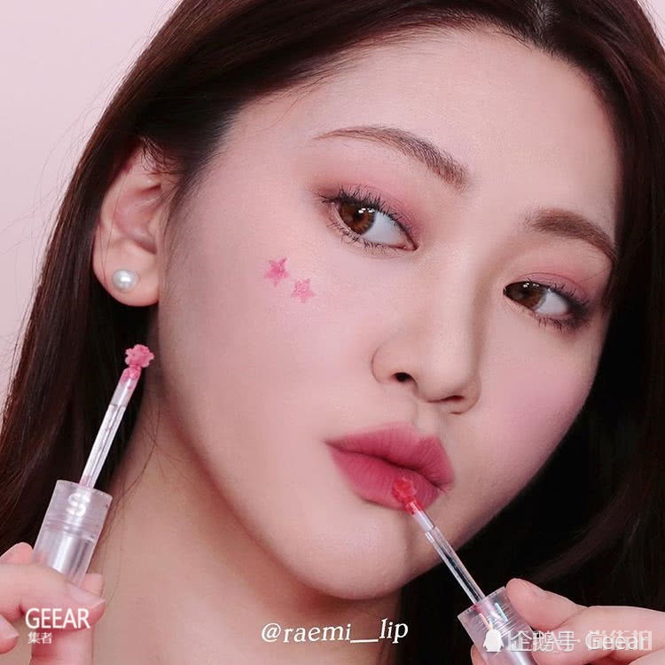 5位唇形超美的韩国美妆博主,她们擦过的唇膏都会火!
