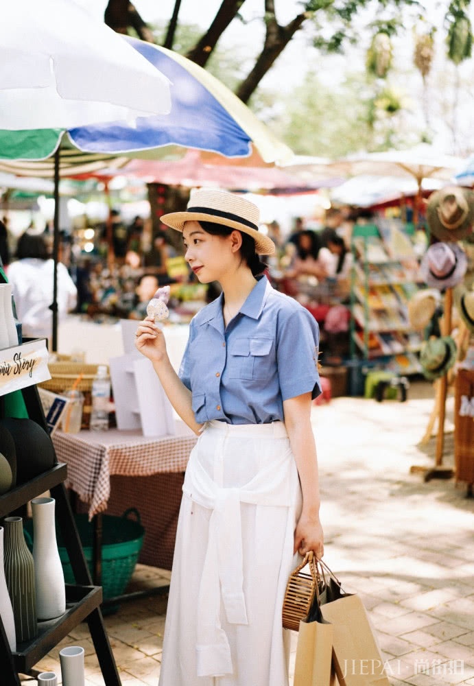 春季必备！时尚潮人教你旅行时如何穿出时尚大片感
