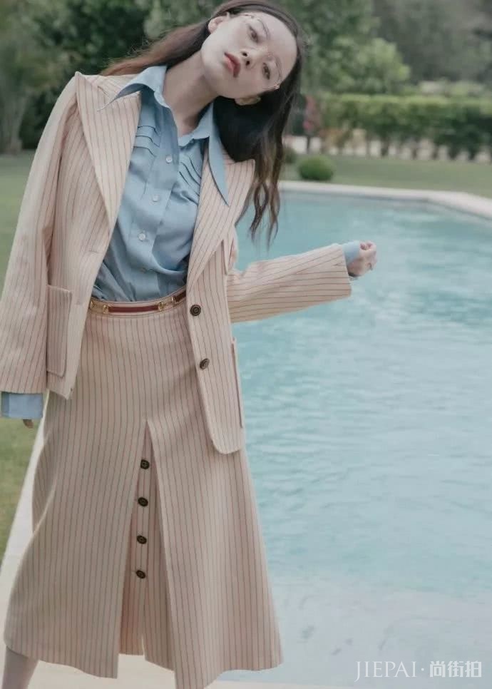 春季10款西装随性搭配，让你气质轻松提升一大截