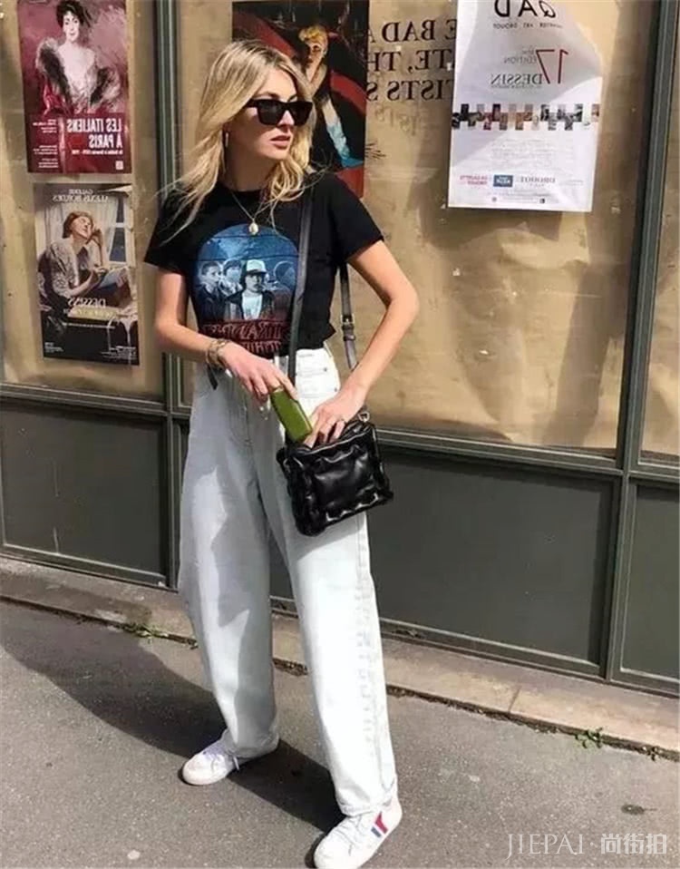春天是穿阔腿裤的季节！让小白鞋演绎独一无二大牌感