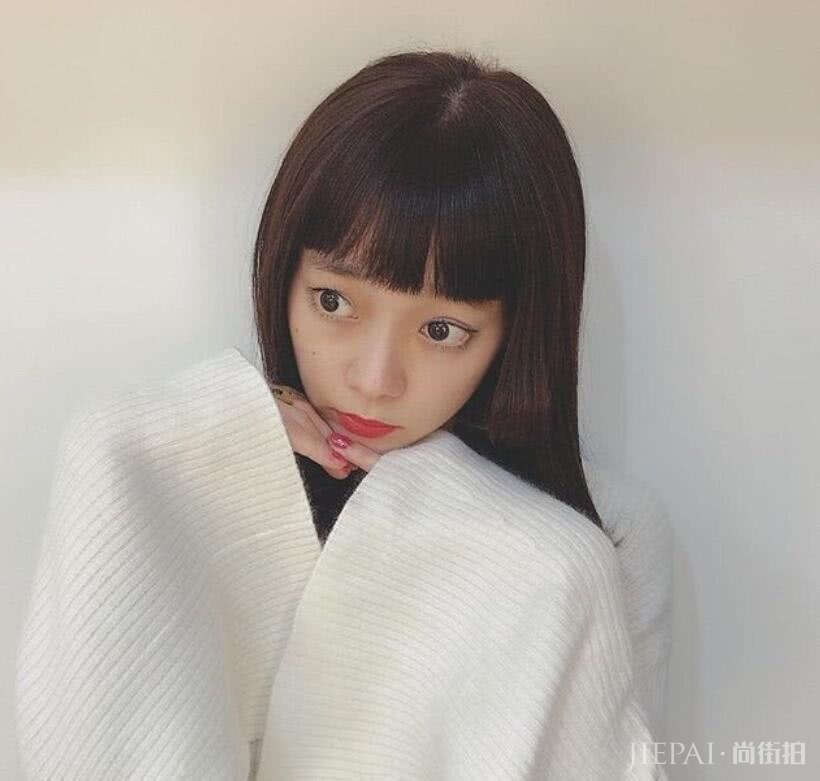 矮个子穿搭示范，151时尚博主靠衣品撑起了自信