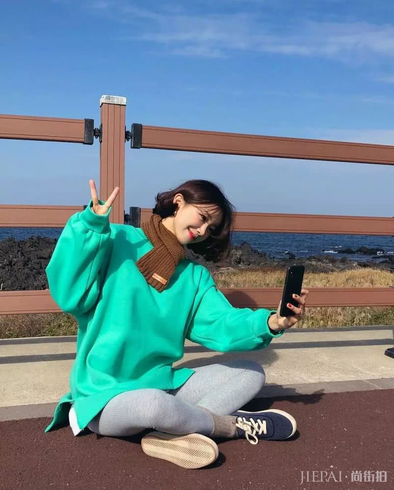 春天怎样穿卫衣既舒服又时髦？