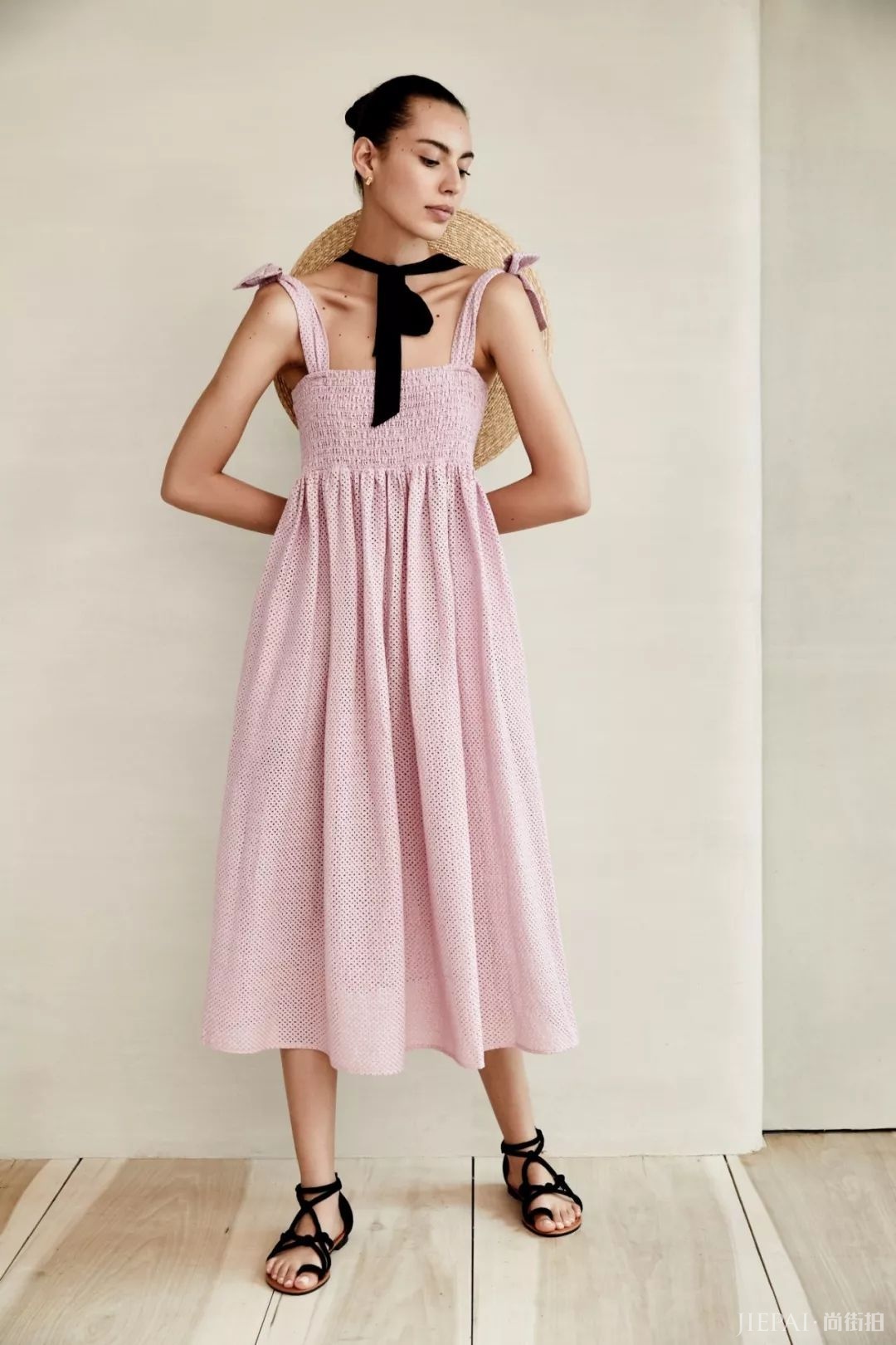 春游穿什么?这3个颜色拍照巨好看!