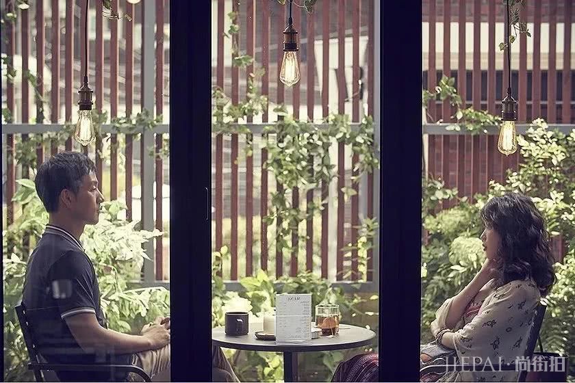 IU的“北冰洋妆” 最近火了…黄色腮红的风你跟吗?