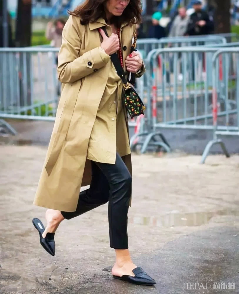 微凉早春怎么穿衣？风衣让你气质超群