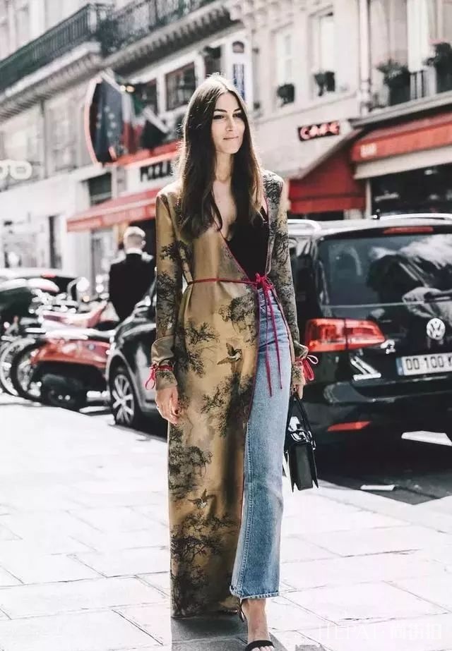 裙子搭配裤子，2019年夏天最时尚的穿法