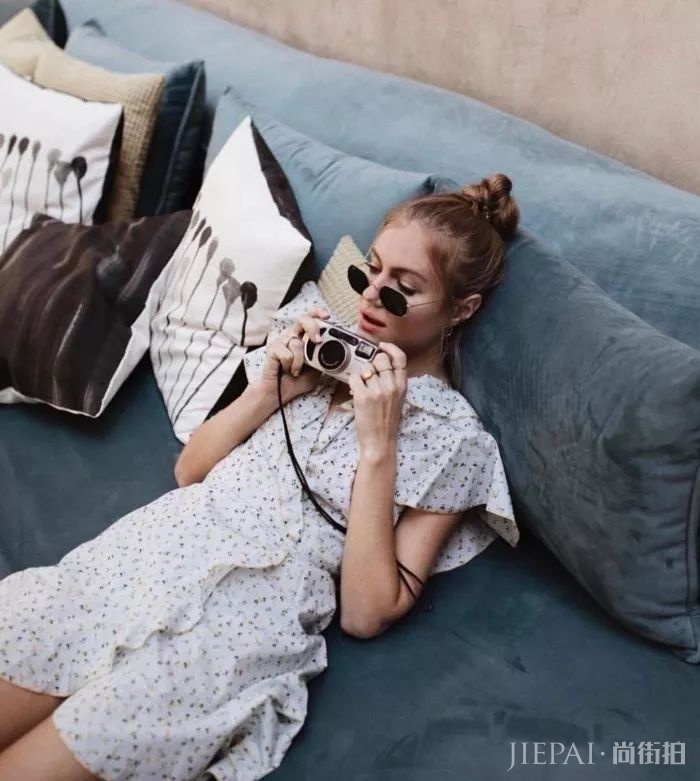 夏天穿啥又美又仙，穿一条裙子当然最美啦！