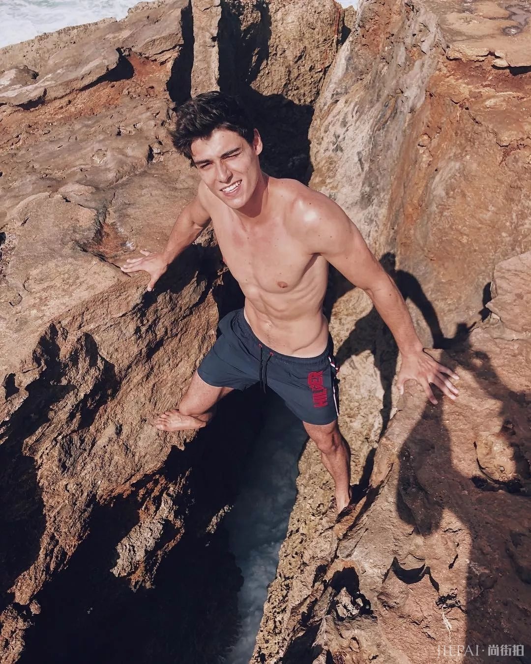 神仙男孩Raf Miller全新采访!全程流鼻血