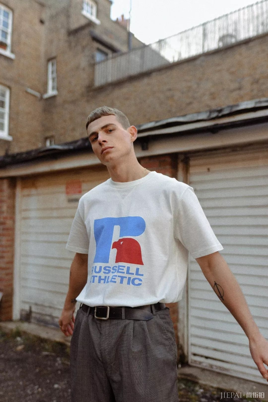 穿在你身上的 Champion,都要喊它一声“哥”!