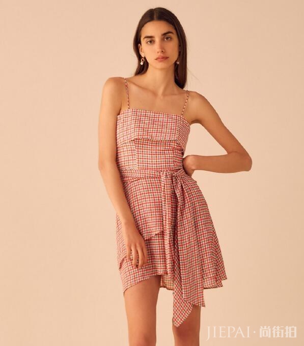 度假旅行穿搭,想拍出时尚大片就一起get起来吧!