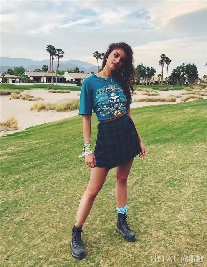 夏天太热?用A字裙穿出你的唯美和浪漫