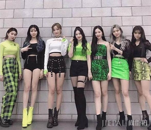 2019年T恤买什么色？牛油果绿预定C位！这4种搭配方法显白还高级