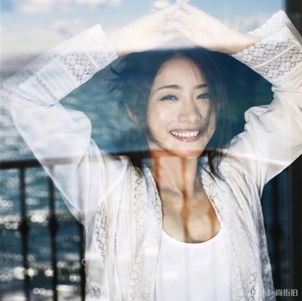 日本网友都想被石原里美骂?找虐理由是她的颜值还是时尚感