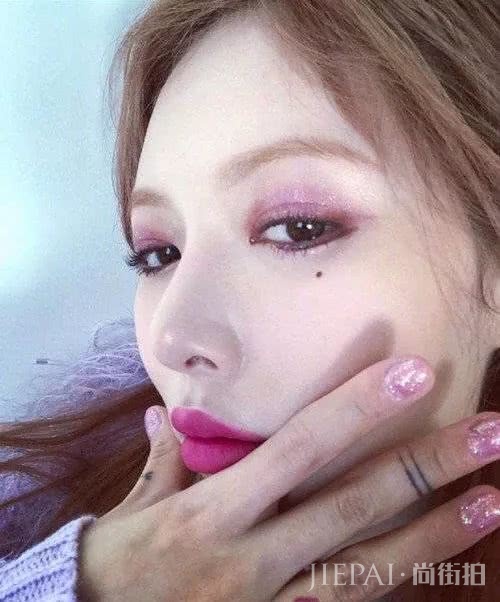 霉霉携新专回归,爆火的却是眼妆!