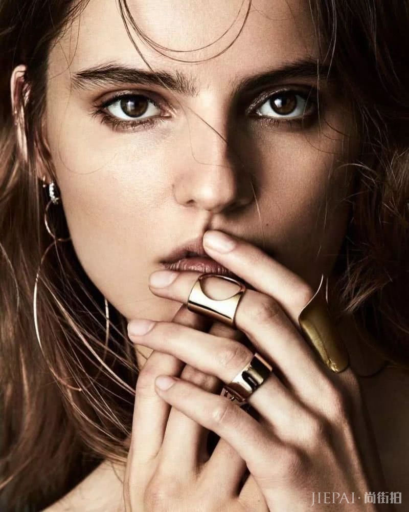 熬夜一时爽,一直熬夜一直爽!急救小秘密,只有自己知道